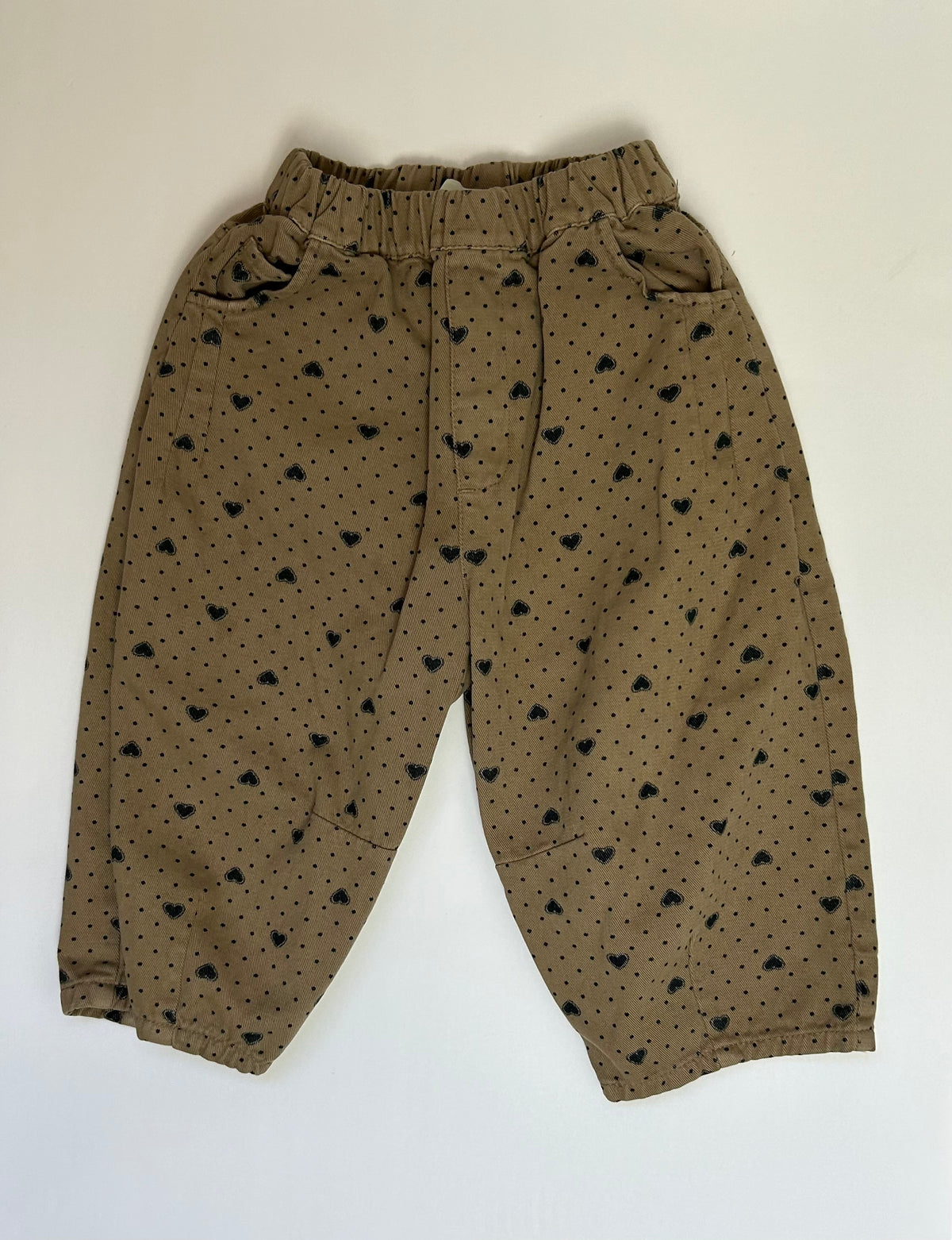 Zara Tan Pants w/ Black Hearts 2Y