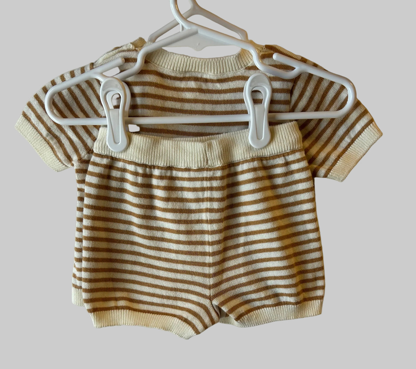 H&M Cream/Gold 2Pc Short Set 6M