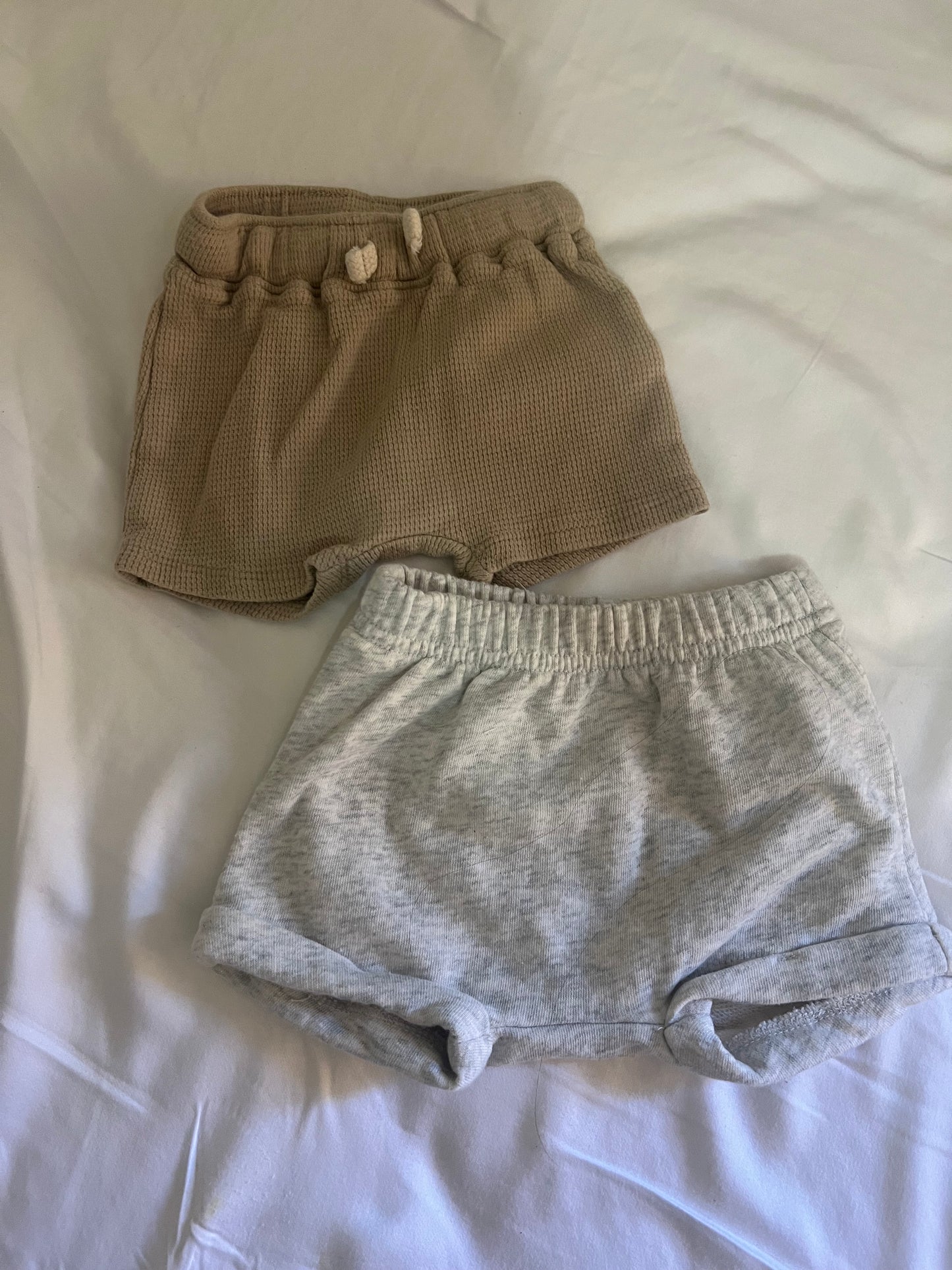 Old Navy Set of Shorts 0-3M