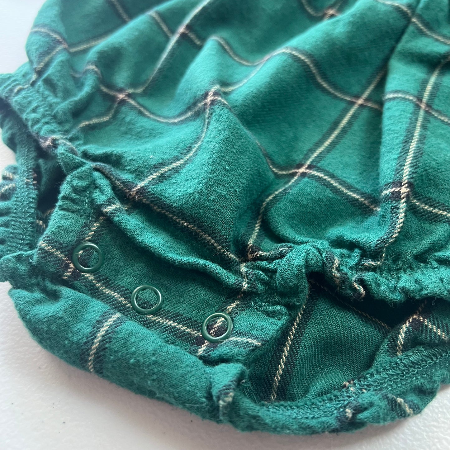 Carter’s LS Green Flannel Onesie 6M