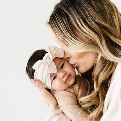 Baby Bling® Knot soft headband: Hot pink