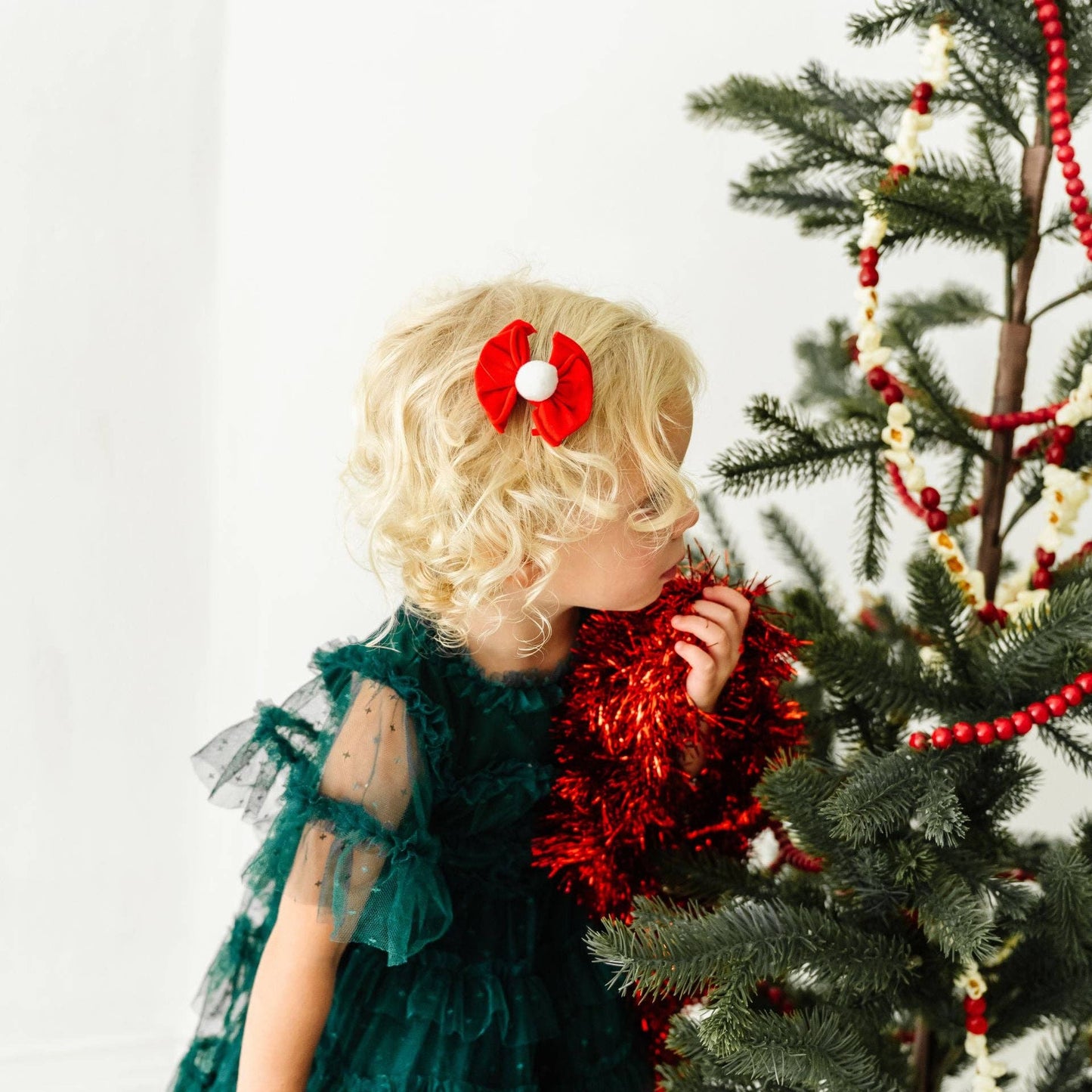 Baby Bling 2Pk Baby FAB® Clips: cherry/white pom