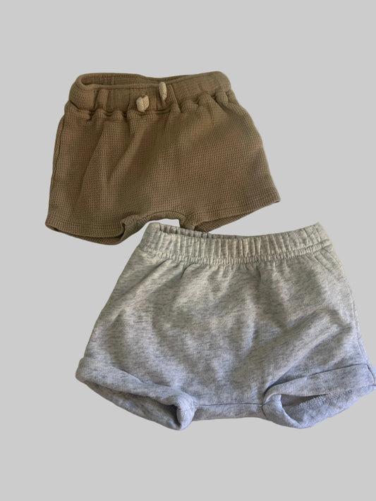 Old Navy Set of Shorts 0-3M