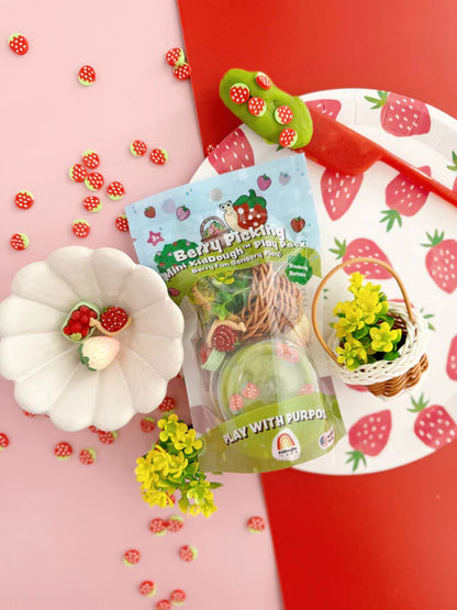 Berry Picking Mini Play Pack