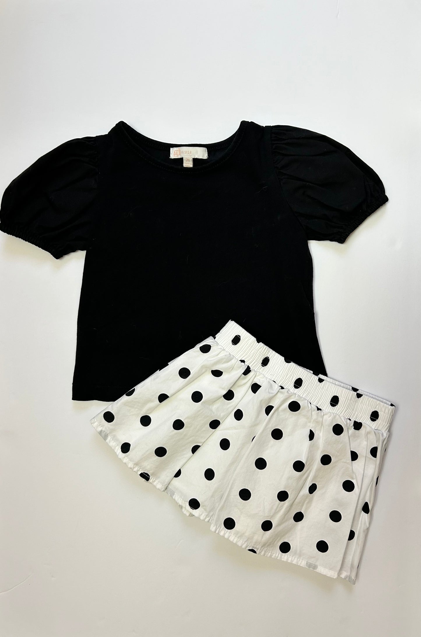 GB Girls 2pc Black Shirt with White Polka Dot Skirt 2T