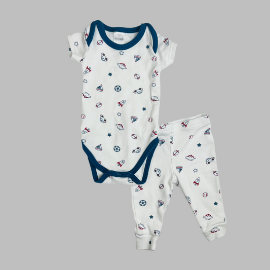 The Peanutshell 2 pc Onesie with Matching Pants 0-3M