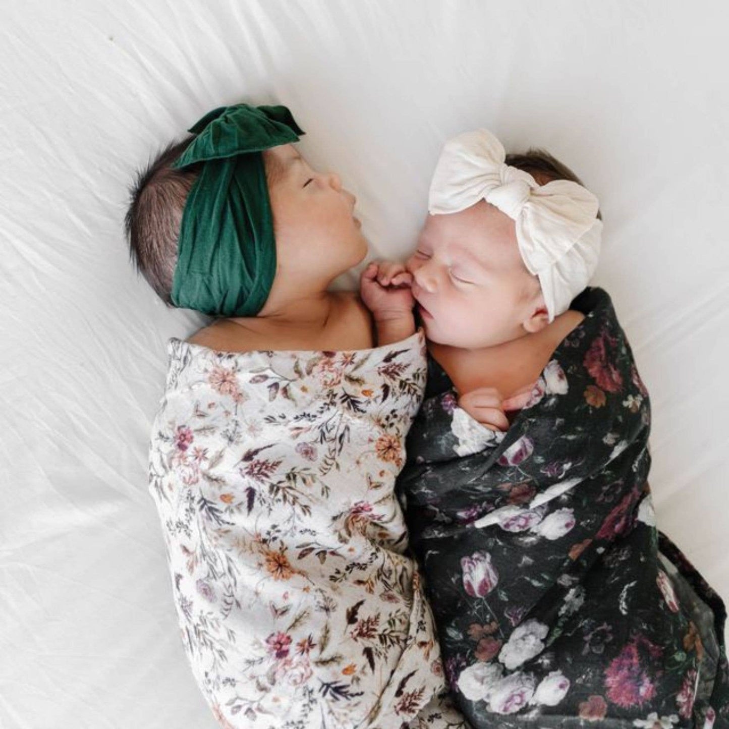 Baby Bling® Knot soft headband: Pink